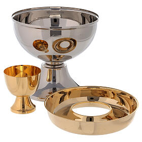 Puszka liturgiczna pod dwiema postaciami dwukolorowa, mosiądz srebro i złoto, h 20 cm