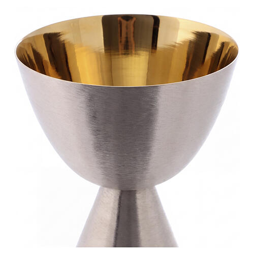 Kelch, Pyxis und Patene aus satiniertem versilbertem Messing im modernen Stil 6