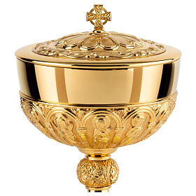 Ziborium, Messing vergoldet, reiche Verzierungen, romanischer Stil, für 500 Hostien, Molina, Ø 16,5 cm