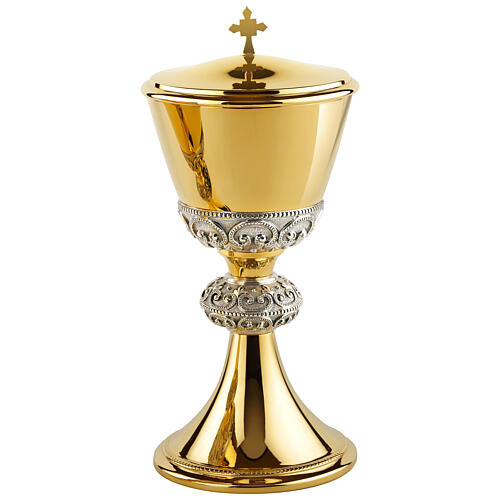 Molina chalice ciborium and bowl paten of bicoloured brass with decorated node and sub-cup 3
