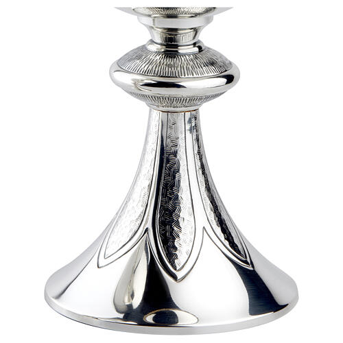 Chiselled calice ciborium and bowl paten by Molina, artistic silver collection 6