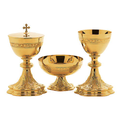 Molina chalice ciborium and paten of gold plated brass with grape and wheat pattern 1