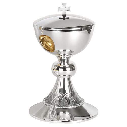 Set para eucaristía Molina de latón plateado con base cincelada 4