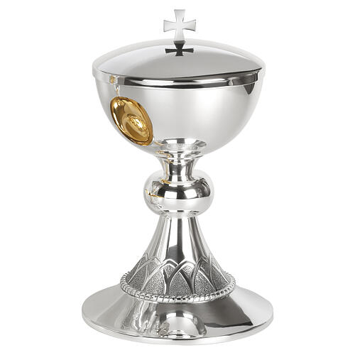 Molina Eucharist set in gilded brass with chiseled base 4