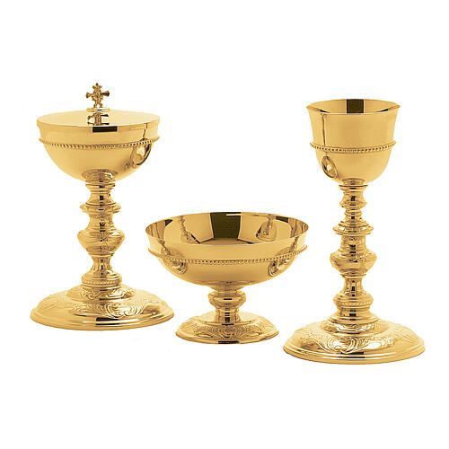 Molina Eucharist set in hand-chiseled gilded brass 1