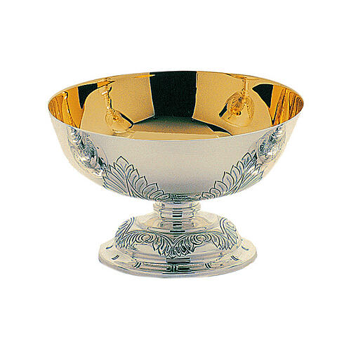 Chalice ciborium and bowl paten with leaf pattern, silver-plated brass, Molina 4