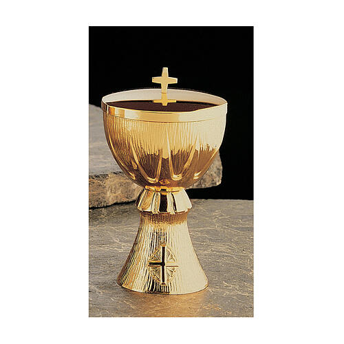 Set of chalice, ciborium and paten by Molina, gold plated brass 2