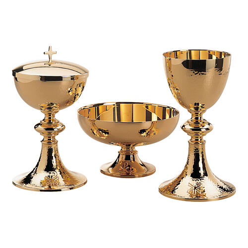 Set of chalice ciborium and paten bowl, Chi-Rho, Molina, brass 1