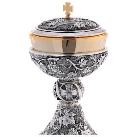Ciborium with grapes and vine leaves, brass