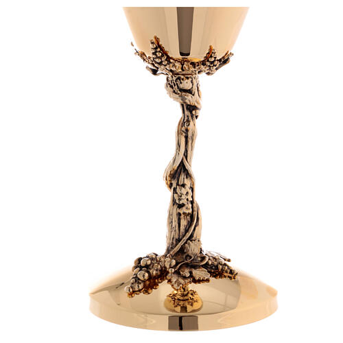Set of chalice and ciborium, burnished gold vine pattern, brass 6