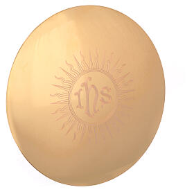 Molina paten with IHS engraving in a shining sun, 5.5 in diameter, gold plated brass