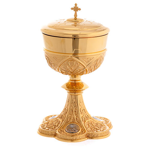 Molina ciborium with silver-plated medallions of the Sacred Heart and Holy Family, gold plated brass 2