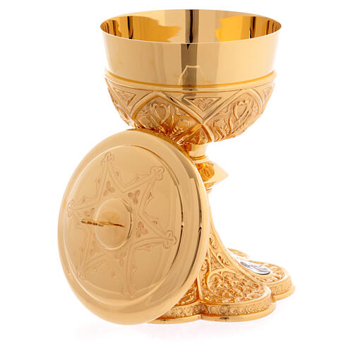 Molina ciborium with silver-plated medallions of the Sacred Heart and Holy Family, gold plated brass 7