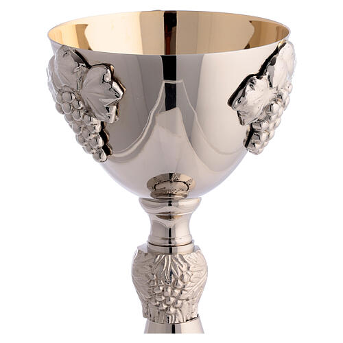 Chalice, ciborium and paten with embossed vines, silver-plated brass 3