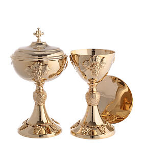 Chalice with paten and ciborium, gold plated brass, vine pattern