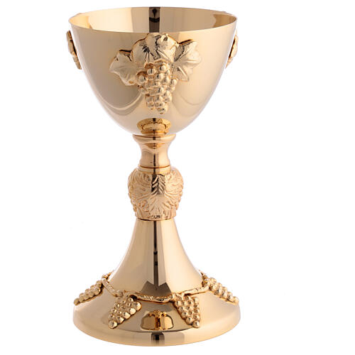 Chalice with paten and pyx in gilded brass with grape and branch decoration 2