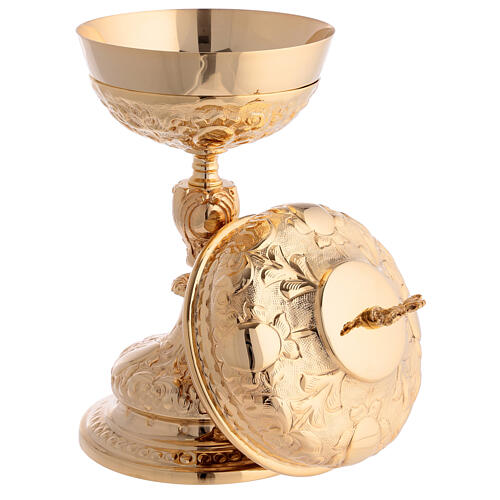 Chalice with paten and ciborium of gold plated brass, Baroque floral pattern 7