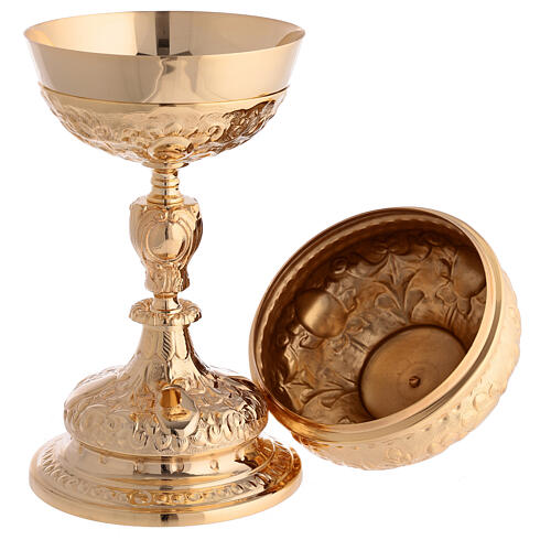 Chalice with paten and ciborium of gold plated brass, Baroque floral pattern 8