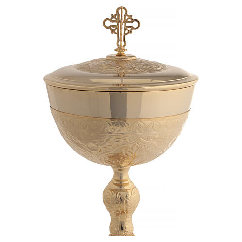 Kielich puszka patena mosiądz pozłacany rzeźbiony 5