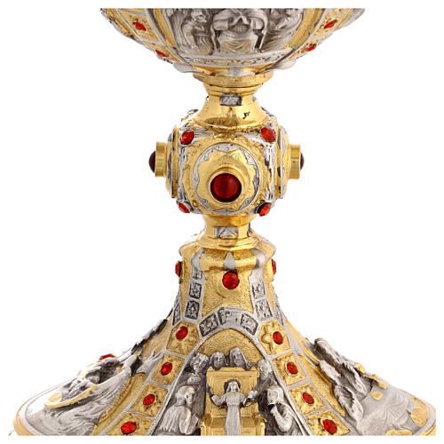 Kelch und Ziborium mit Darstellungen aus dem Leben Jesu aus vergoldetem Messing 14