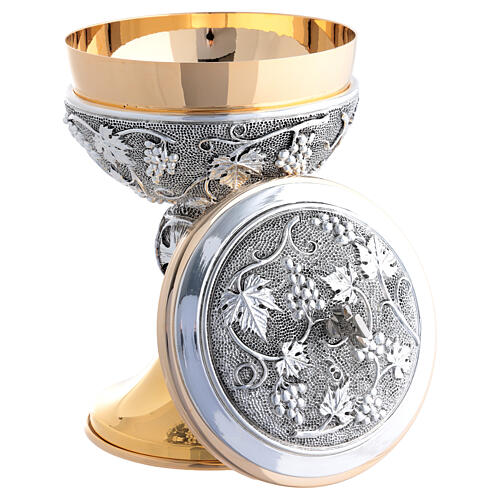 Bicolor Chalice and Ciborium Dotted Base Grapes and Wheat Cross Knot 6