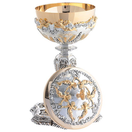 Kelch und Ziborium in Silberoptik mit vergoldeten Engel- und Ährendekorationen im Barockstil 7
