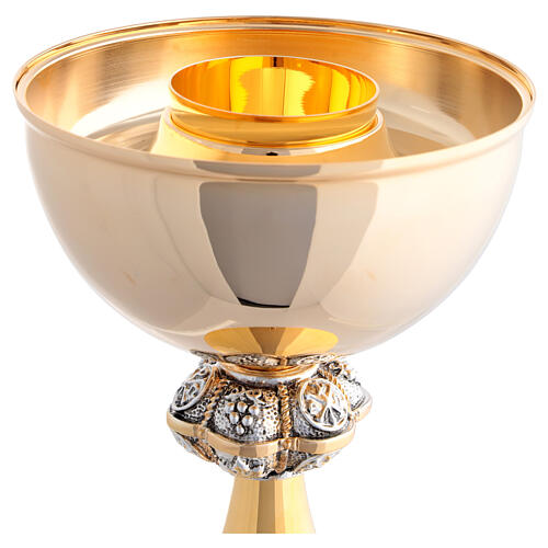 Ziborium für die Kommunion unter beiden Gestalten, vergoldet mit Weintraubenmotiv und PAX-Symbol – 25 cm 2