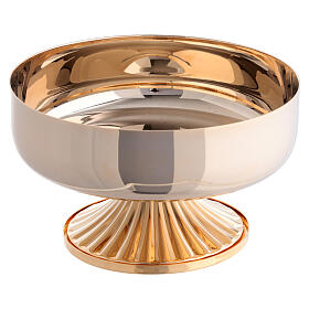Píxide baixa em latão liso dourado com douração 24k base cinzelada 9 cm