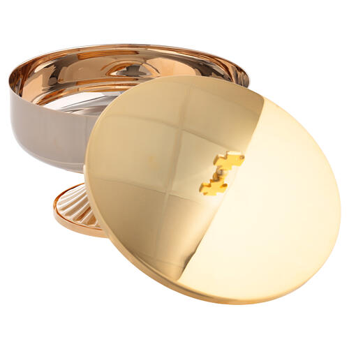 Píxide baixa com tampa em latão liso dourado base trabalhada efeito ondulado 12 cm 3