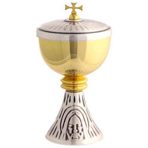 Kelch und Ziborium zum Jubiläum mit Jesusgesicht 9