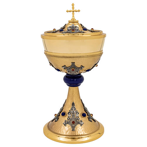 Vergoldeter Kelch und Ziborium gehämmert mit französischer Filigranarbeit mit synthetischen Steinen 3