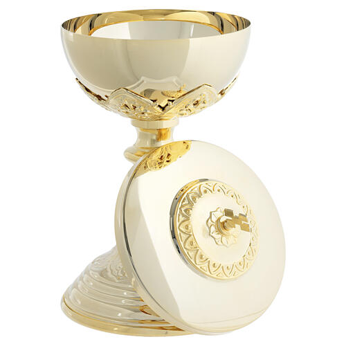 Nicola chalice and ciborium in gilded brass with chiseled workmanship 6