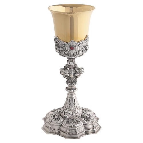 Calice style baroque en laiton bicolore avec pierres rouges, hauteur 25 cm 1