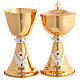 Calice e pisside dorati croce e spighe di grano con gemme rosse s1