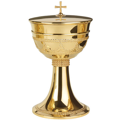 Calice e pisside Molina ottone dorato disegno cesellato calice e base 3