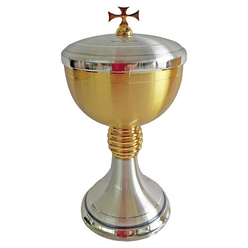 Chalice and ciborium, two-tone casting with smooth cup 3