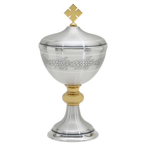 Chalice and ciborium, two-tone, engraved ears of wheat and grapes decoration on cups 3