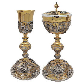Baroque-style chalice and ciborium with Gospel episodes
