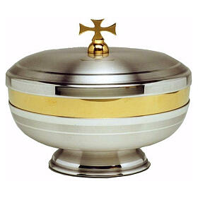 Low ciborium with lid in silver-plated brass and gold-plated interior, satin-finished sub-cup