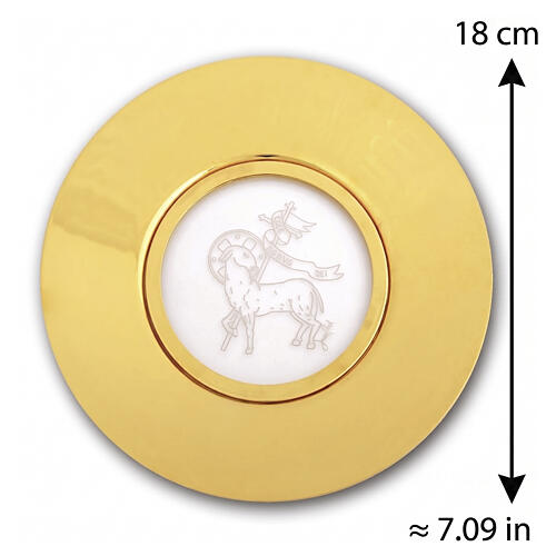 Gold-plated brass paten with engraved Agnus Dei on plexiglass, 7 in, Pical Arte Creazioni 3