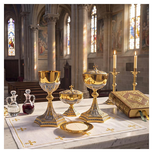 Set calice pisside patena ottone bicolore Annunciazione Nascita e Battesimo di Gesù 2