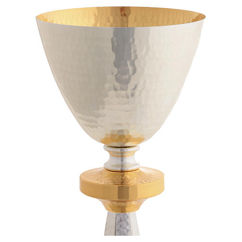 Calice e pisside moderni bicolore in ottone martellato 4