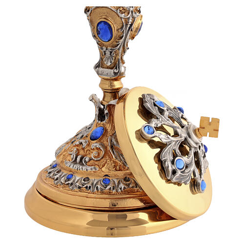 Pisside in fusione doratura 24K con pietre blu chiaro e santi 11