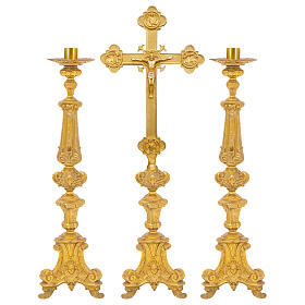 Set candelieri e croce stile barocco finitura ottone satinato 70 cm