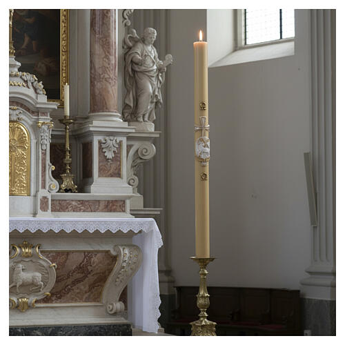 Paschal candle in beeswax silver Lamb and cross with inner reinforcement 8x120cm 2
