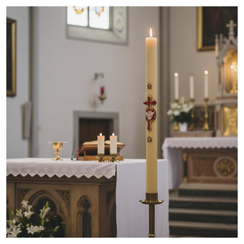 Paschal Candle 120x8 cm beeswax with Dove on embossed red cross 2