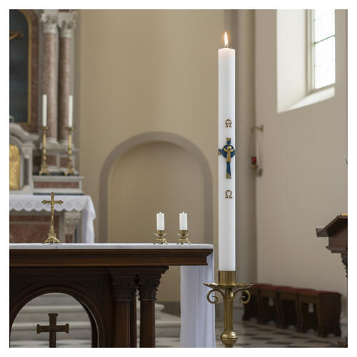 Osterkerze, weiß, Auferstandener vor blauem Kreuz, Ø 8 cm × 120 cm 2
