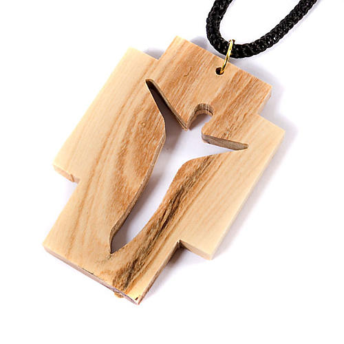 Olive wood pendant cross 3