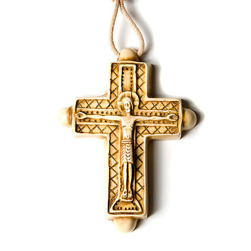 Croix pendentif,couleur ivoire 4