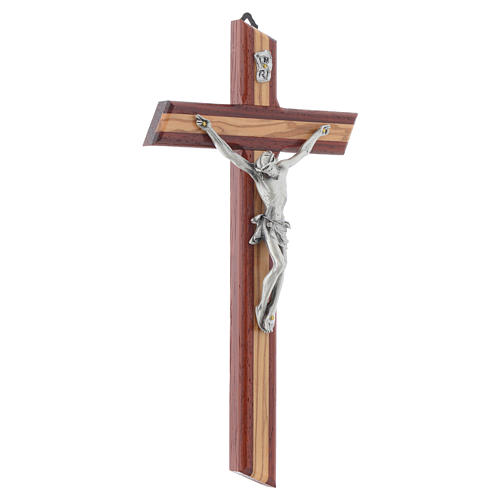 Crucifix en padouk et bois d'olivier 3